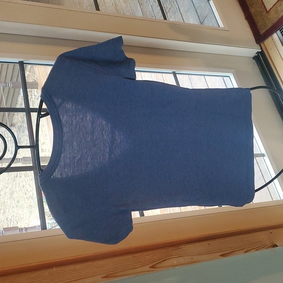 Nike Slim Fit Short Slv Boston Red Socks Graphic Vneck Sz. S Tee - Picture 5 of 7